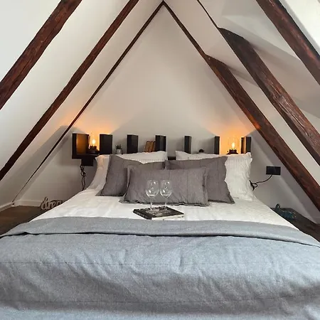 Apartment Grich Witch *